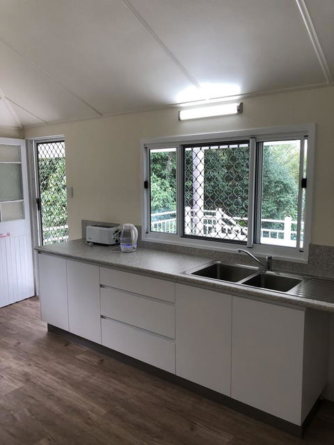 Daggoombah Holiday Home Magnetic Island - Accommodation BNB 3