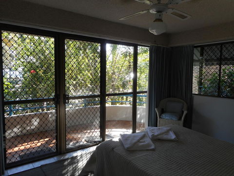 Placid Waters Holiday Apartments - Accommodation BNB 15