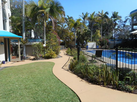 Placid Waters Holiday Apartments - Accommodation BNB 5