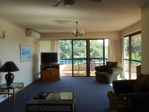 Placid Waters Holiday Apartments - Accommodation BNB 17
