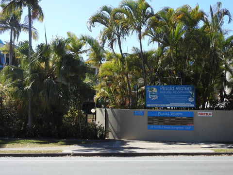 Placid Waters Holiday Apartments - Accommodation BNB 1