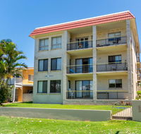 Enjoy the sea breezes from the balcony - Boyd St Woorim - Accommodation BNB