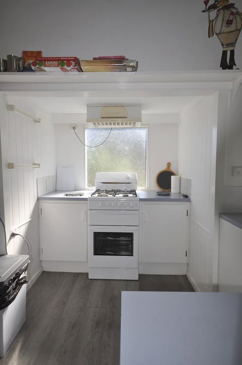 Beachside Beauty - Accommodation BNB 24