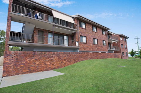 Waterviews,Pool, Wifi Its All Here !- Welsby Pde, Bongaree - Accommodation BNB 19