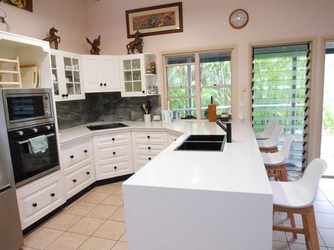 Gone Fishin - Accommodation BNB 0