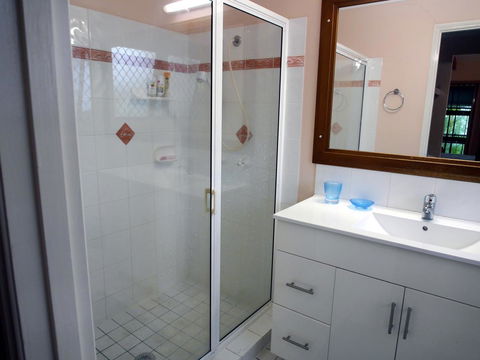 Gone Fishin - Accommodation BNB 15