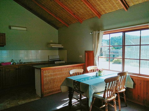 Baudins Accommodation And Restaurant - Accommodation BNB 11