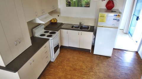 'AFRAME Tarcoola Cottage' 29 The Parade, North Haven - Accommodation BNB 3