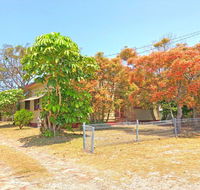 'Daves Place' 27 Rigney St - Holiday house with WIFI Aircon  Boat Parking - Accommodation BNB