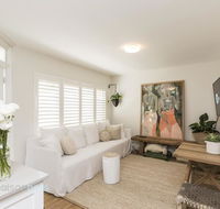 1 Bdrm Manly Beachside Apt With Parking - Accommodation BNB