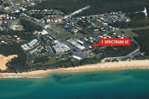1 Spectrum Street, Rainbow Beach- Close To Shops And Main Beach - Accommodation BNB 2
