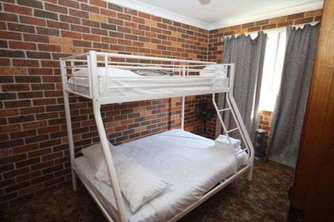 1/2 Brunswick Avenue - Accommodation BNB 2