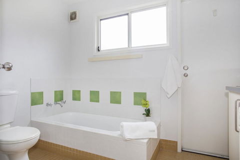 1/31 Ocean Street - A Relaxing Coastal Retreat - Accommodation BNB 1