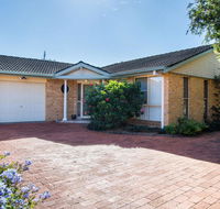 1/4 Huntly Close - Accommodation BNB