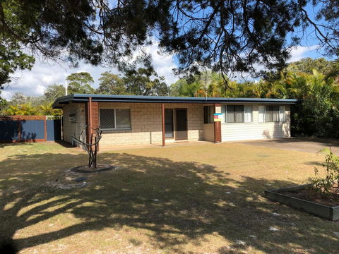 10 Cypress Avenue - Rainbow Beach, Fantastic Beach Location - Accommodation BNB 2