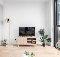 143 Summer Time Freshment in Melbourne Village - Accommodation BNB