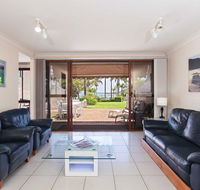 16 'The Moorings' 4 Cromarty Road - Waterfront property with Pool  Air conditioning - Accommodation BNB