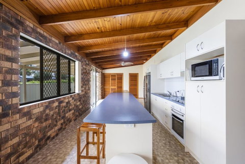 16 Young St - Accommodation BNB 2