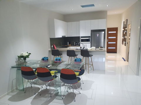 2 BDR Sea View Guest House - Accommodation BNB 2