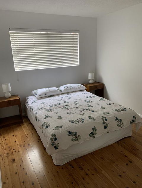 2 Bed Bar Beach Apartment - Stroll To Beach & Cafes, Supermarket Apartment 6 - Accommodation BNB 3