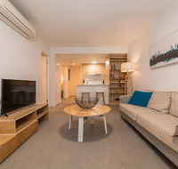 2 Bedroom Apartment Seconds From Valley - Accommodation BNB