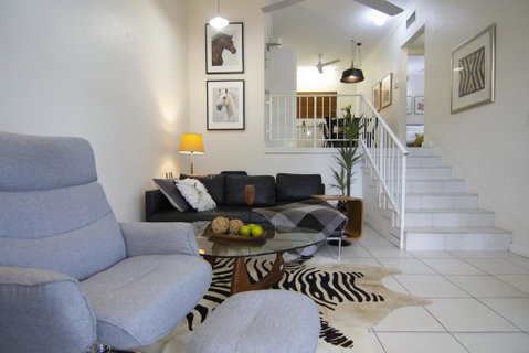 2 Bedroom Close To CBD - Accommodation BNB 0