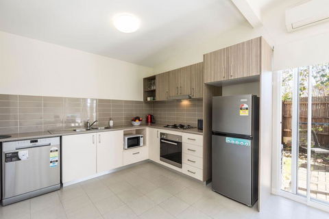 2 Bedroom W/Parking Near Central Cessnock - Accommodation BNB 1
