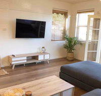 2 Bedroom SHORT walk to CBDBEACH and DARBY ST - Accommodation BNB