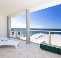 2/141A Soldiers Point Road - large waterfront duplex across from the bowling club - Accommodation BNB