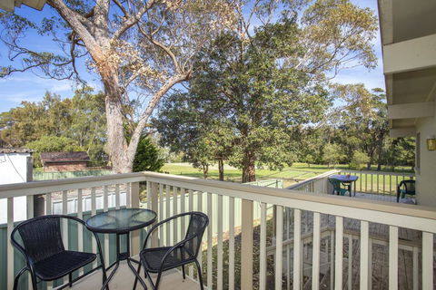 2/81 Clyde St - Villa De Golf At Mollymook - Accommodation BNB 1