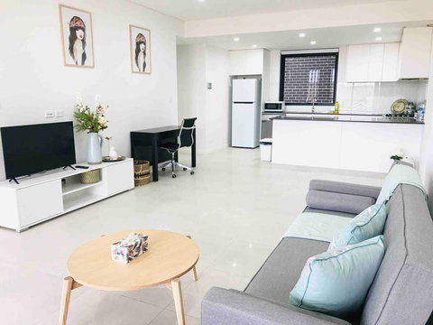 208 Kalina Apartments 2 Bedrooms - Accommodation BNB 0