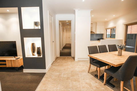 22 Riverside - Accommodation BNB 2