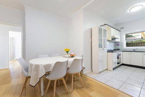 Belmore Brand New Renovated 3Br House AC & Parking - Accommodation BNB 2