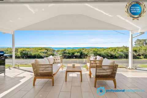 Callala Beach Walk - Beachfront With Fireplace - Accommodation BNB 0