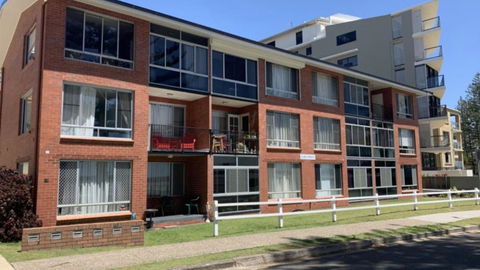 Calm Waters Unit 11 - Accommodation BNB 3