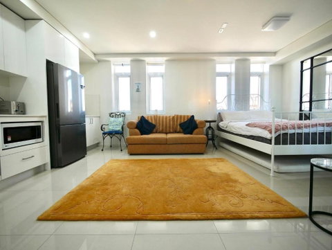 City Beach Studio - Accommodation BNB 0