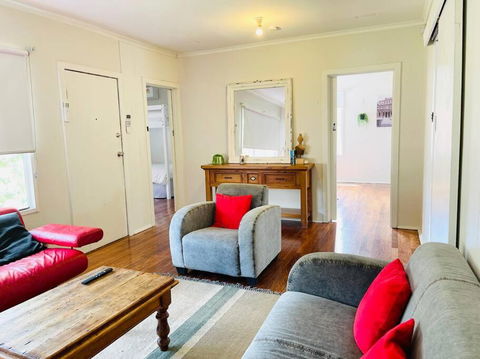 D122 Lovely London Home - Accommodation BNB 0