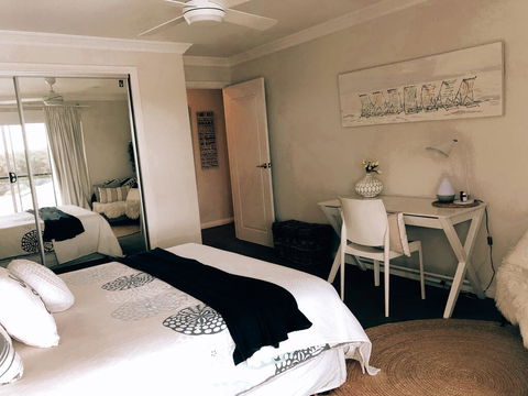 28 Clarence Crescent Villa - Accommodation BNB 3