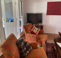 3 Bedroom Character Home Near CBD - Accommodation BNB