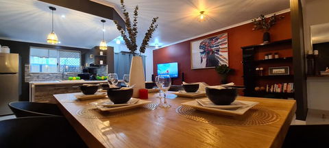 3 BEDROOM CITY ESCAPE - CHAMPAGNE STAYS Darwin - Accommodation BNB 3