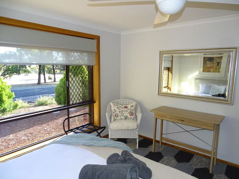 3 Pears On The Park McLaren Vale - Accommodation BNB 1