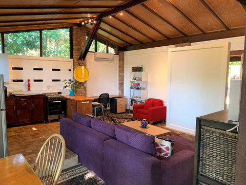 305 Montville - The Artist's Cottage - Accommodation BNB 1