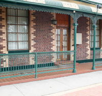 34 on Emily - Accommodation BNB
