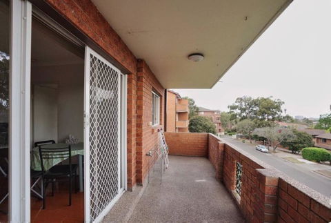 3BR Quiet+face To Big Park Near Parramatta Station - Accommodation BNB 1