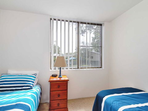 5 'The Point' 5-7 Mitchell Street - Large Balcony And Great Water Views - Accommodation BNB 1