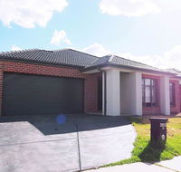 5 Bed 2 Bath big house - Accommodation BNB