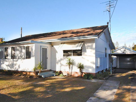 59 Wharf Street Opposite Bowling Club - Accommodation BNB 0