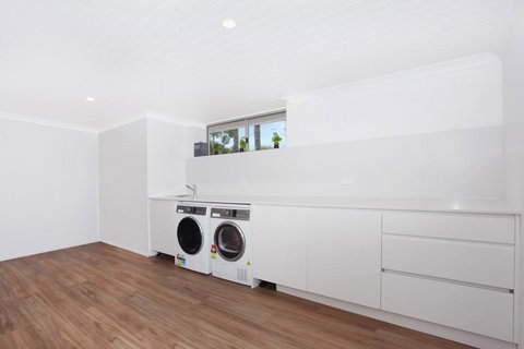 6 Banksia Crescent Marcoola - NEW LISTING - Accommodation BNB 0