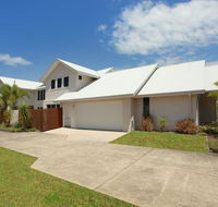 60 Beachway Parade Marcoola 500 BOND Linen supplied - Accommodation BNB