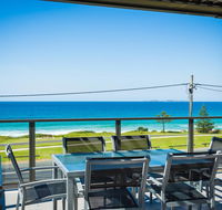 81 Dalmeny Drive - Beach House - Accommodation BNB